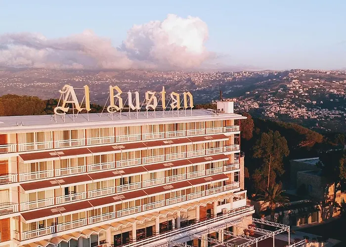 Hotel Al Bustan