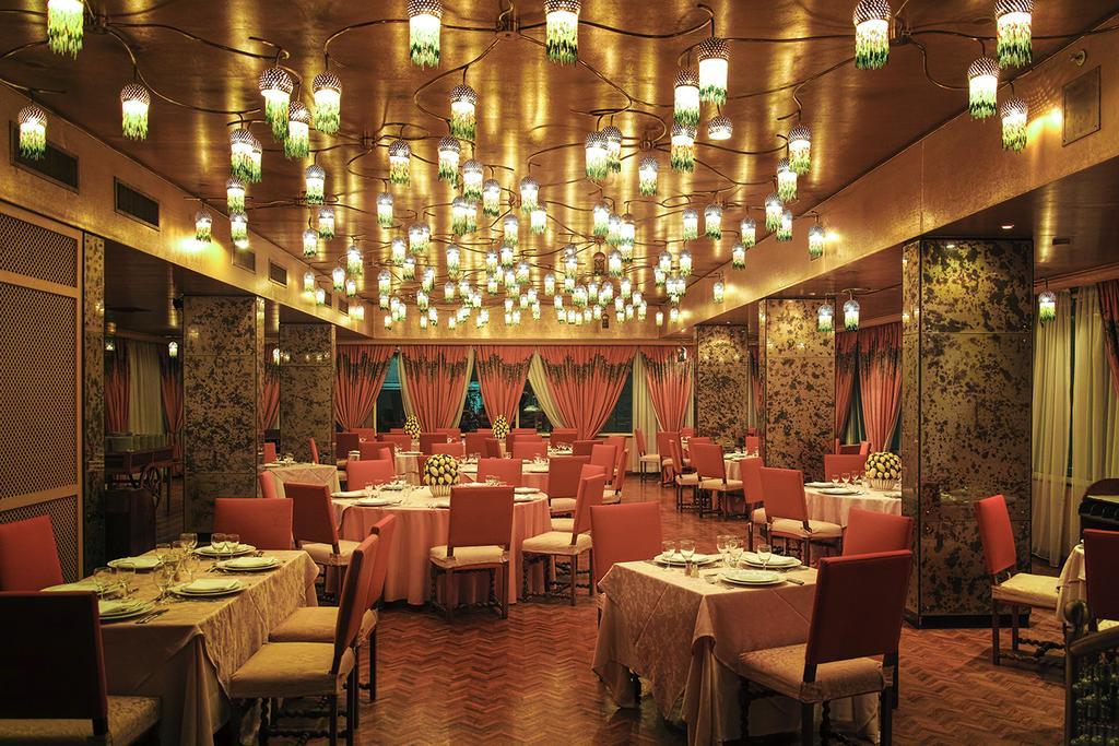 Al Bustan