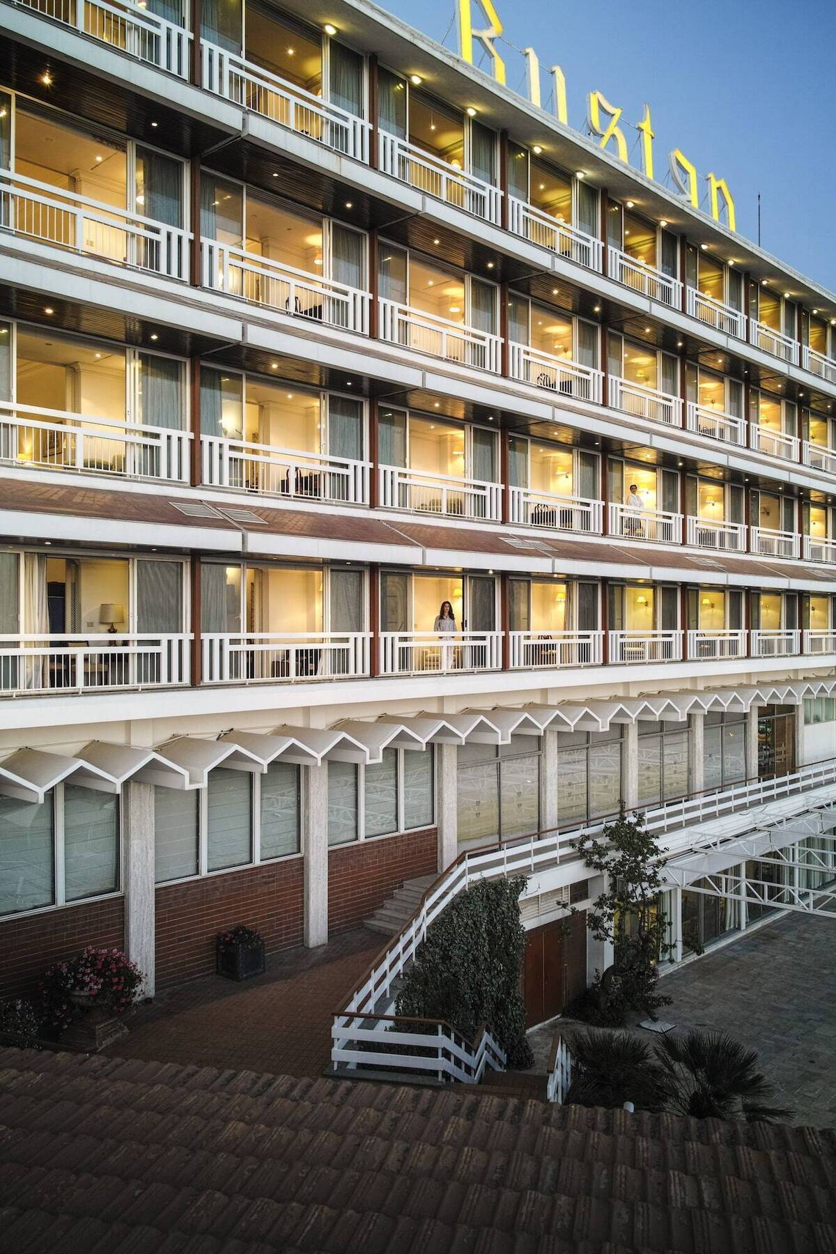 Hotel Al Bustan